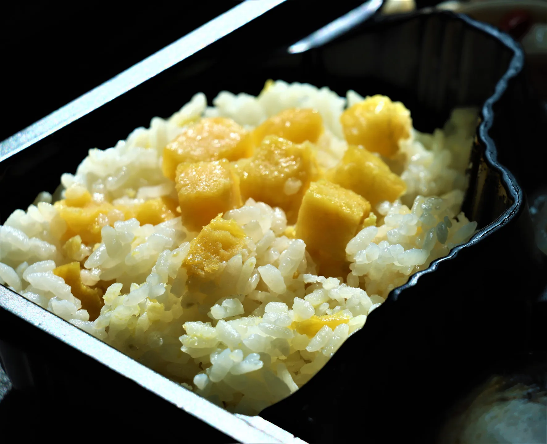 台鐵推出菸廠尋味便當,10月31日到11月16日限量販售。台鐵提供