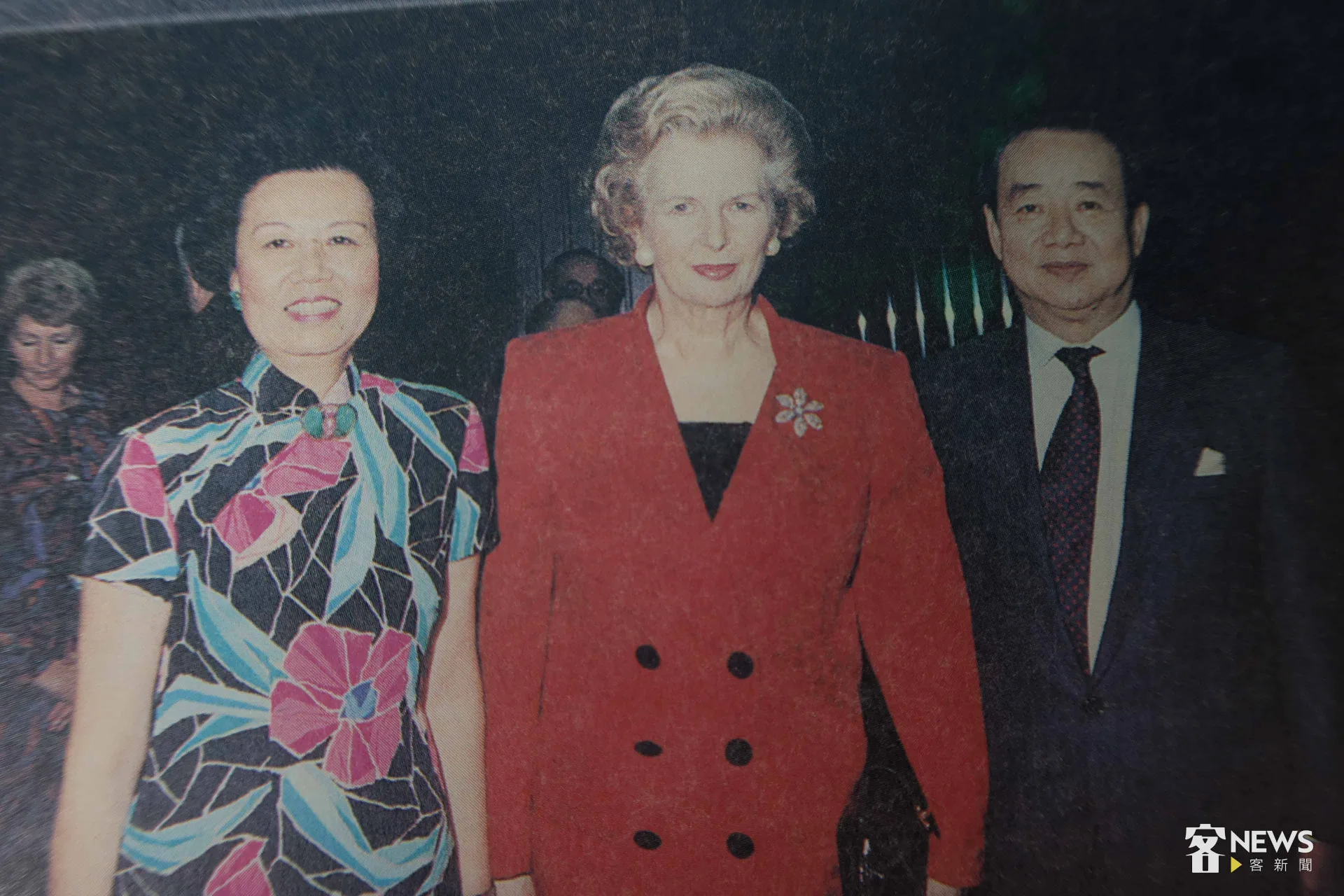 房金炎擔任駐英代表時，夫婦晉見英國首相柴契爾夫人。房徐蕙英提供