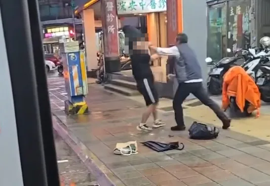 桃園客運劉姓司機毆打黃姓高中生