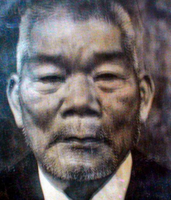 關西南和謝家老主人謝惡古(別名天穎)與鄰居范朝燈同齡,同樣生了十位兒子傳為佳話。陳權欣翻攝