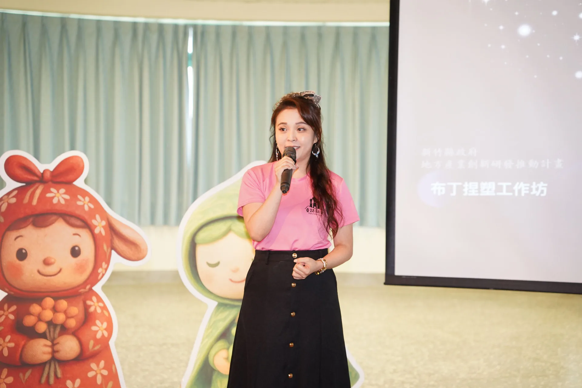 布丁捏塑團隊展示SBIR研發成果,結合教育與文創創造新商機。竹縣府提供