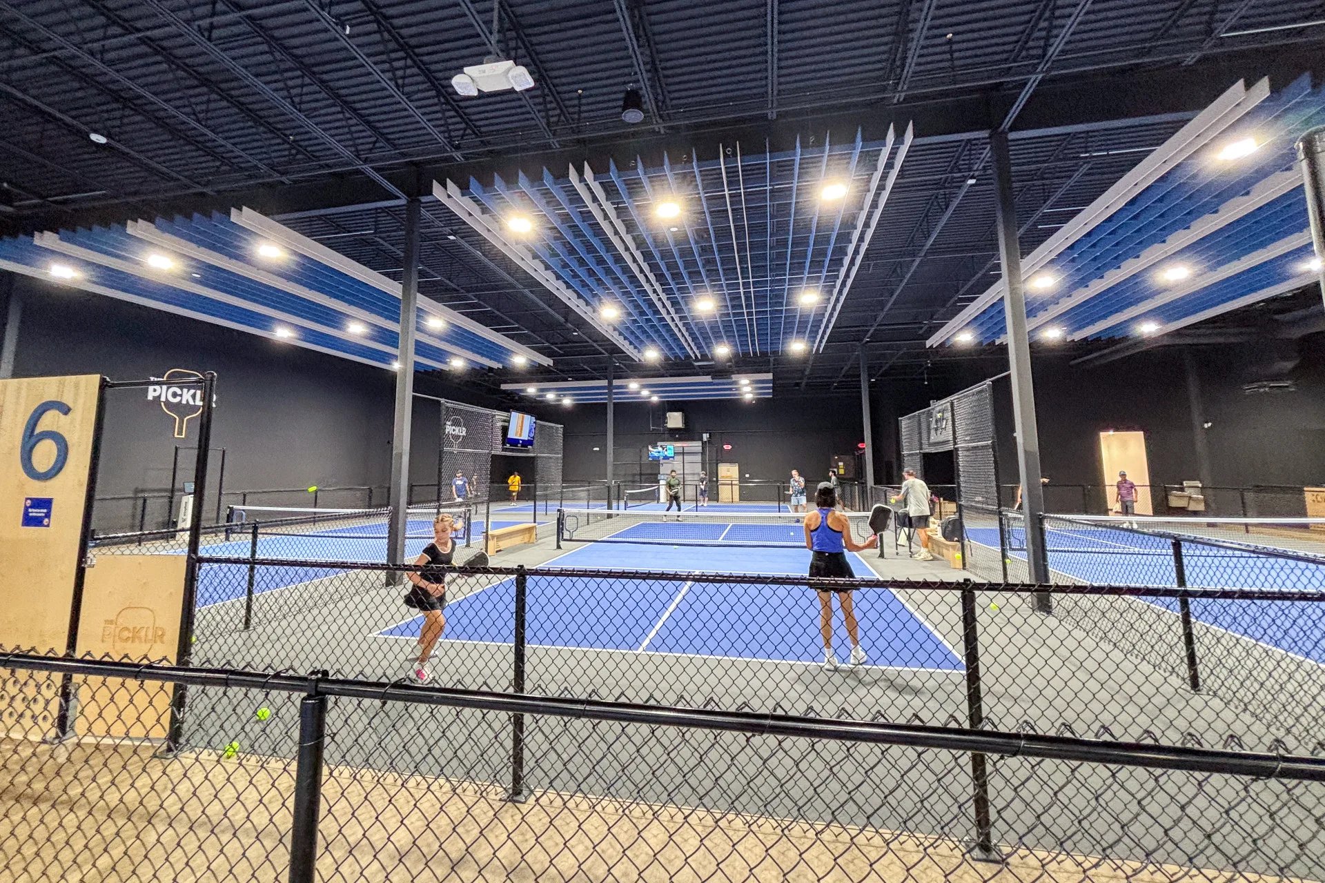 奧斯汀匹克球場。林淳華翕