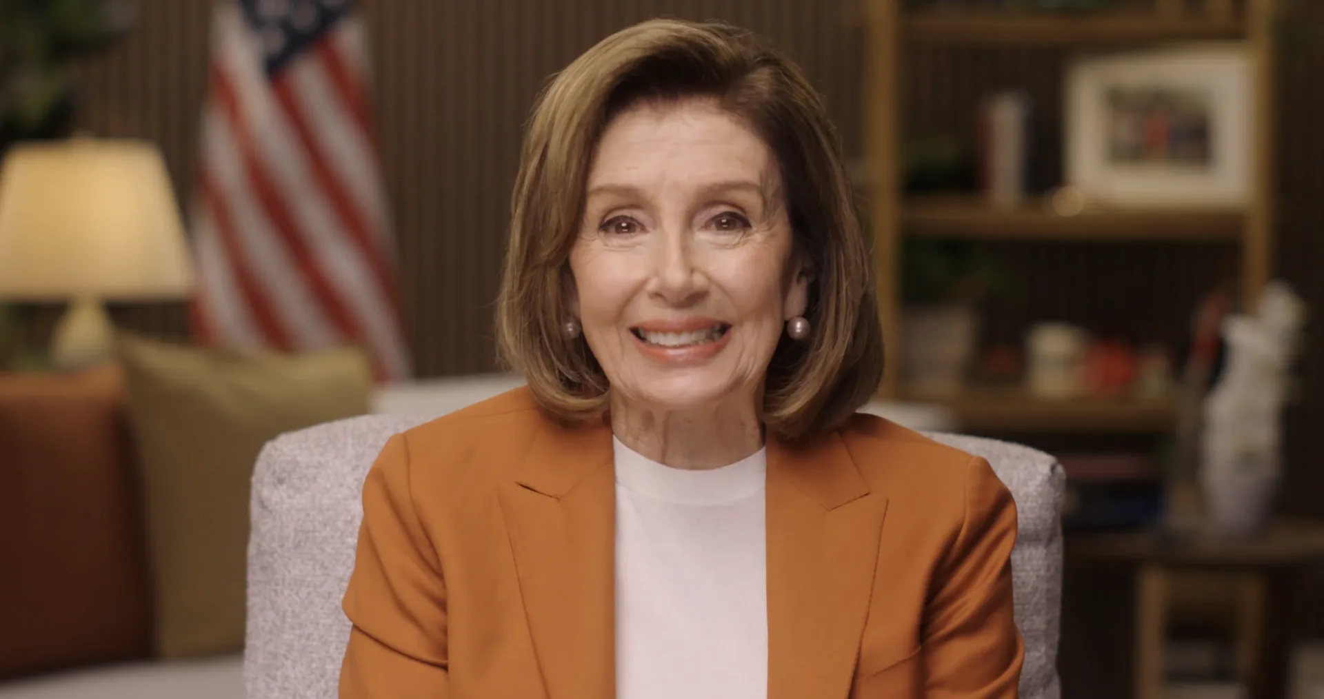 裴洛西宣布,她的國會生涯將於明年任期結束後劃下句點。翻攝自@TeamPelosi X