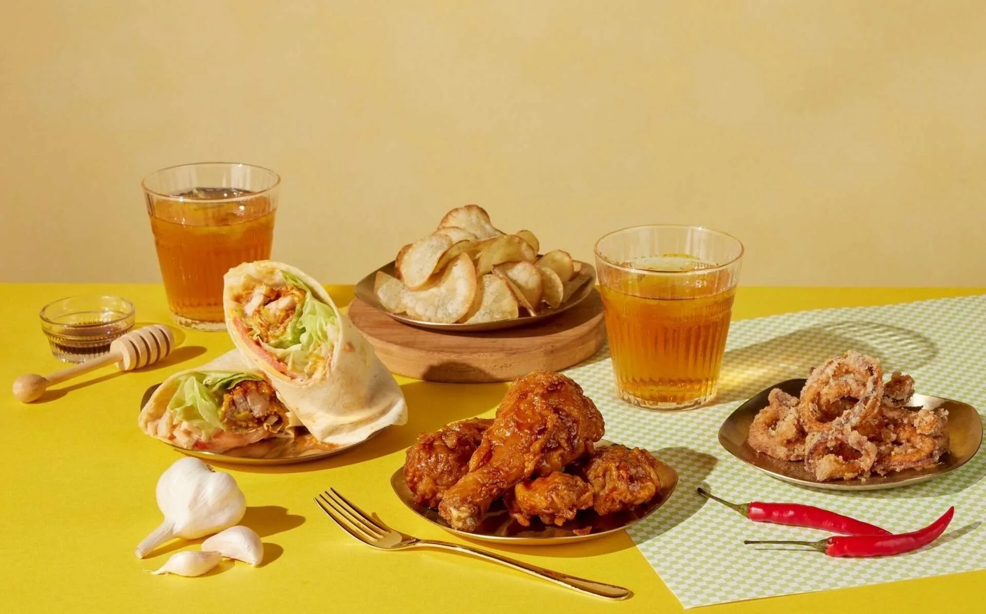 國民炸物之王「鹹酥雞嘉年華」將於11月15日、16日在高雄大遠百追夢廣場登場。高雄觀光局提供