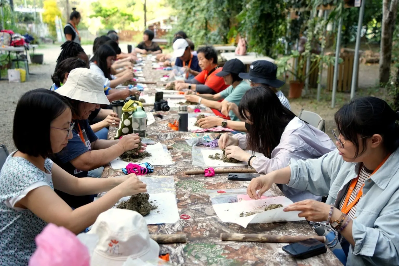 尖石路線的香草按摩搥手做。竹縣府提供