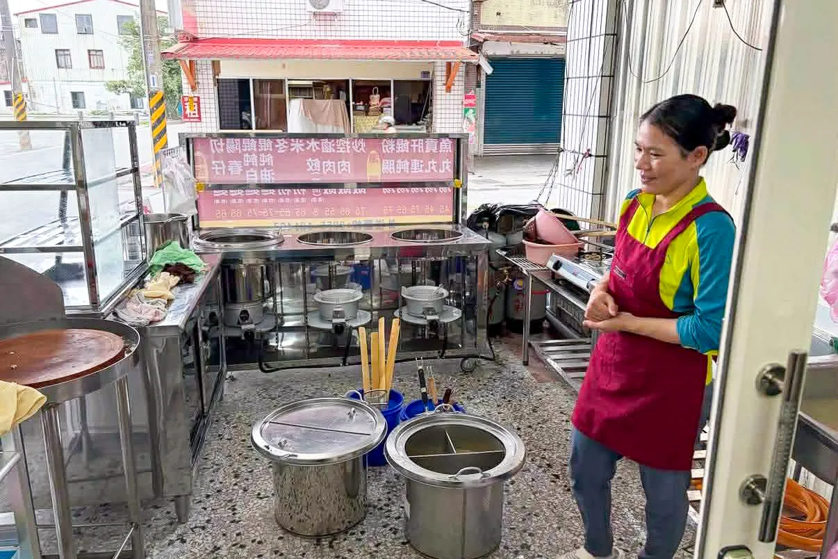 光復災區曉慧麵店重新開張。李美玲提供