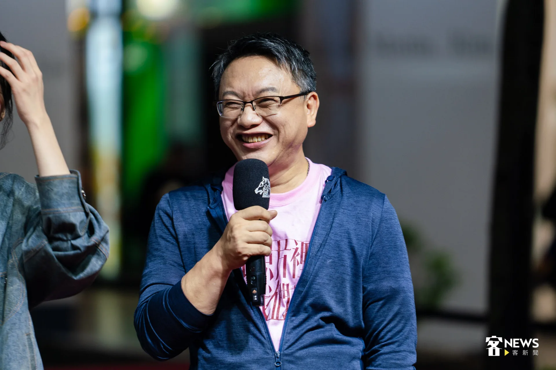 導演湯昇榮補充道，劇本有送到許多韓國經紀公司，振永給的回應最正面。朱愷元攝