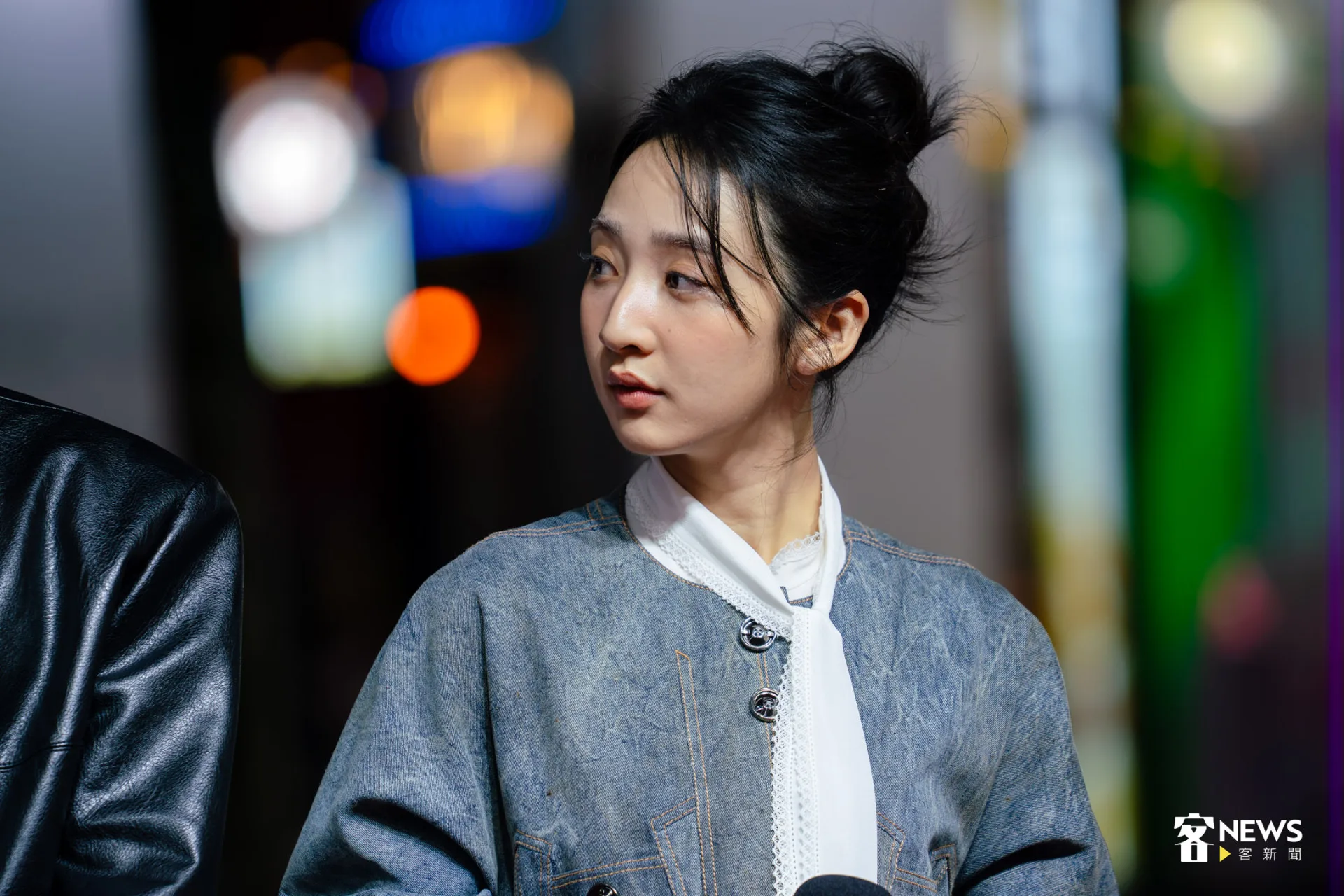 李沐表示，她剛剛看完兩分鐘預告就哭了，一段自己飾演范賢英的客語台詞所觸動。朱愷元攝