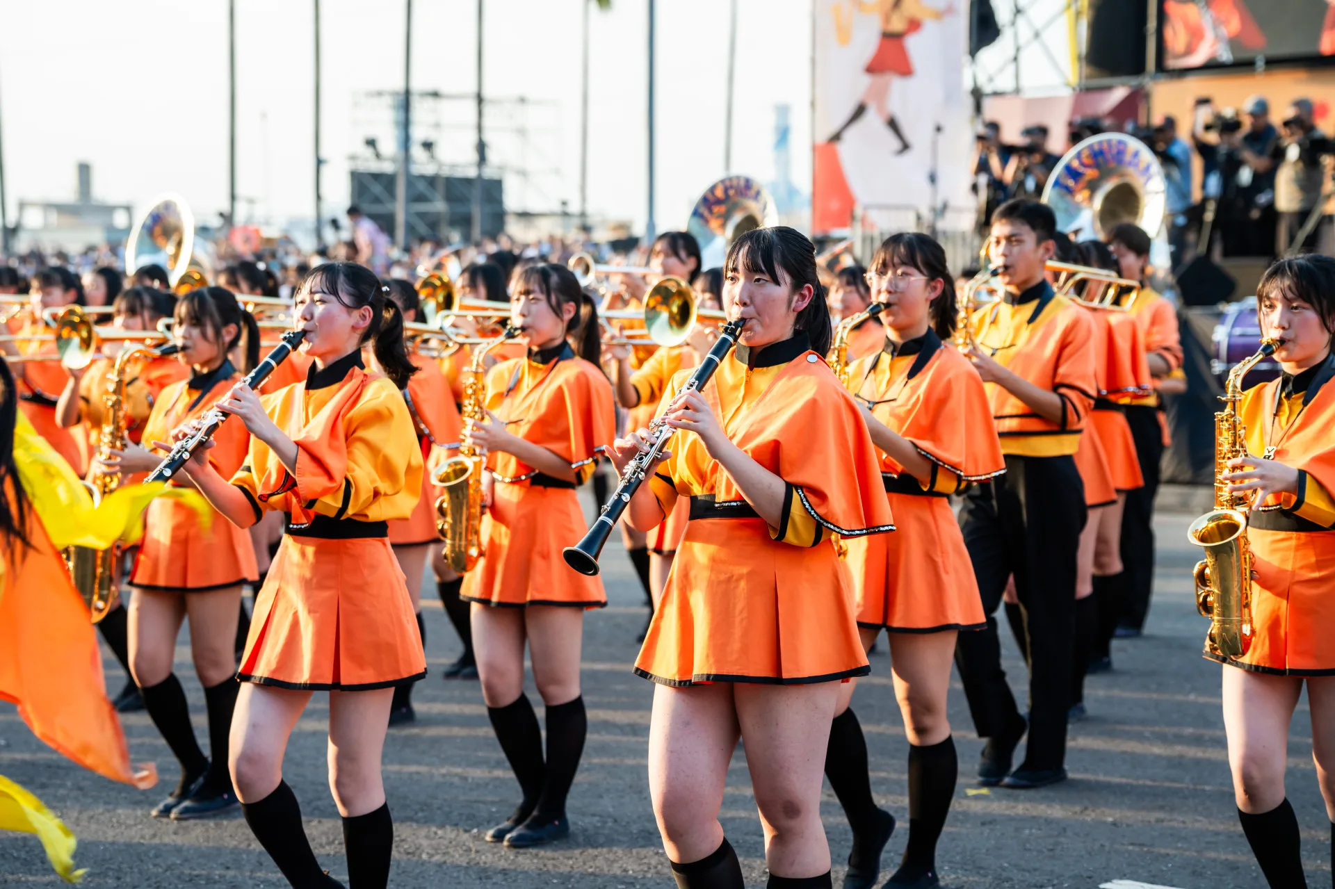 橘色惡魔將於12月20日前往屏東縣立田徑場，與屏東女中儀隊、南榮國中行進管樂隊及美和科技大學熊鷹儀隊交流演出。文總提供