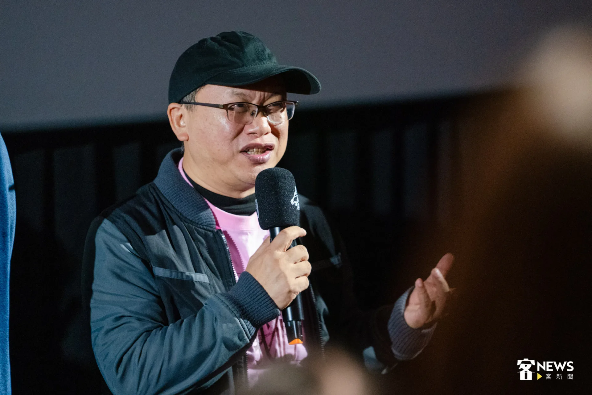 湯昇榮談及電影的視覺呈現,表示團隊從造型到場景都投注大量心力。朱愷元攝