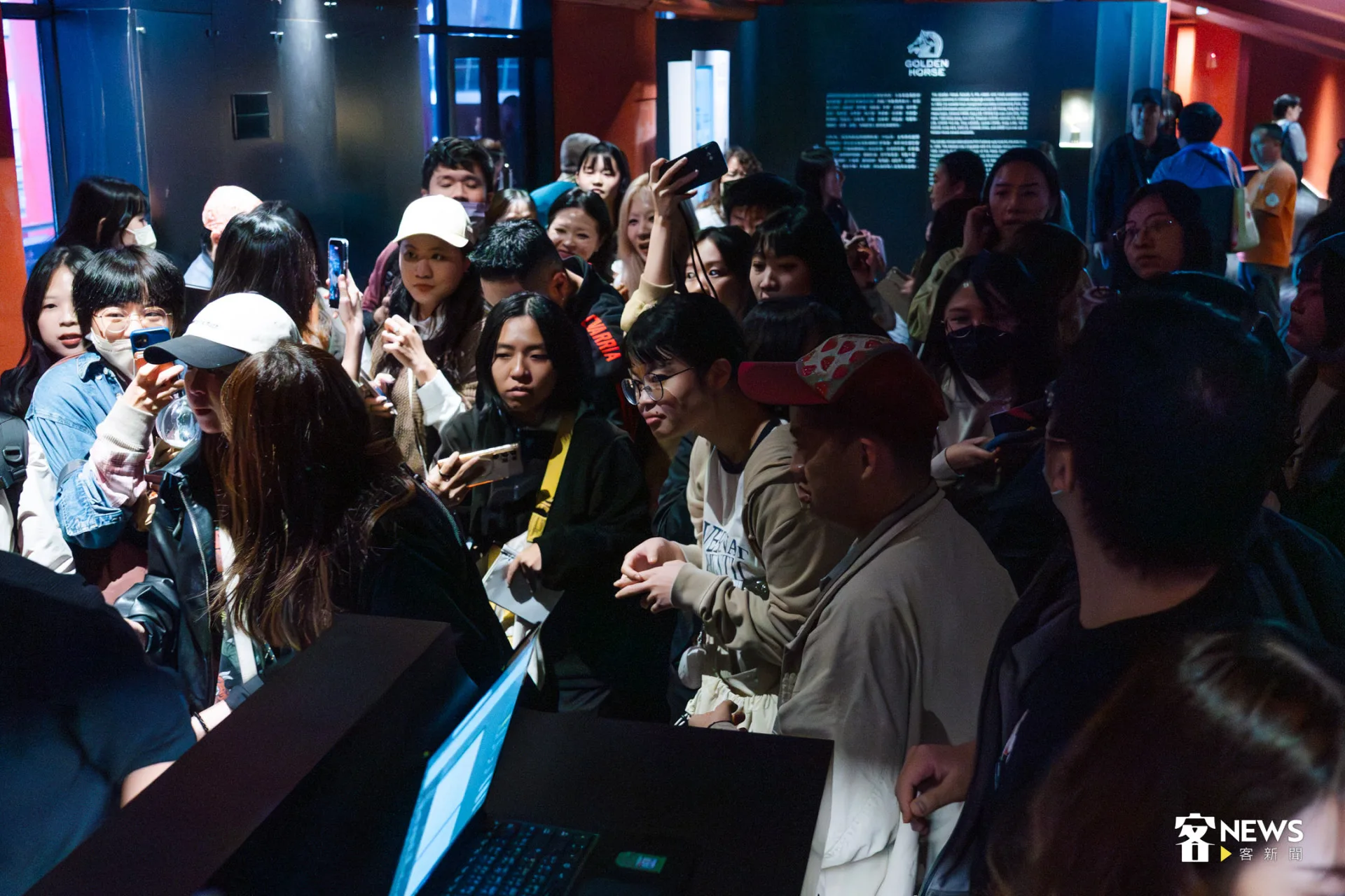 韓星振永出席金馬影展《那張照片裡的我們》第二場映後會,現場擠滿粉絲為歐巴慶生。朱愷元攝