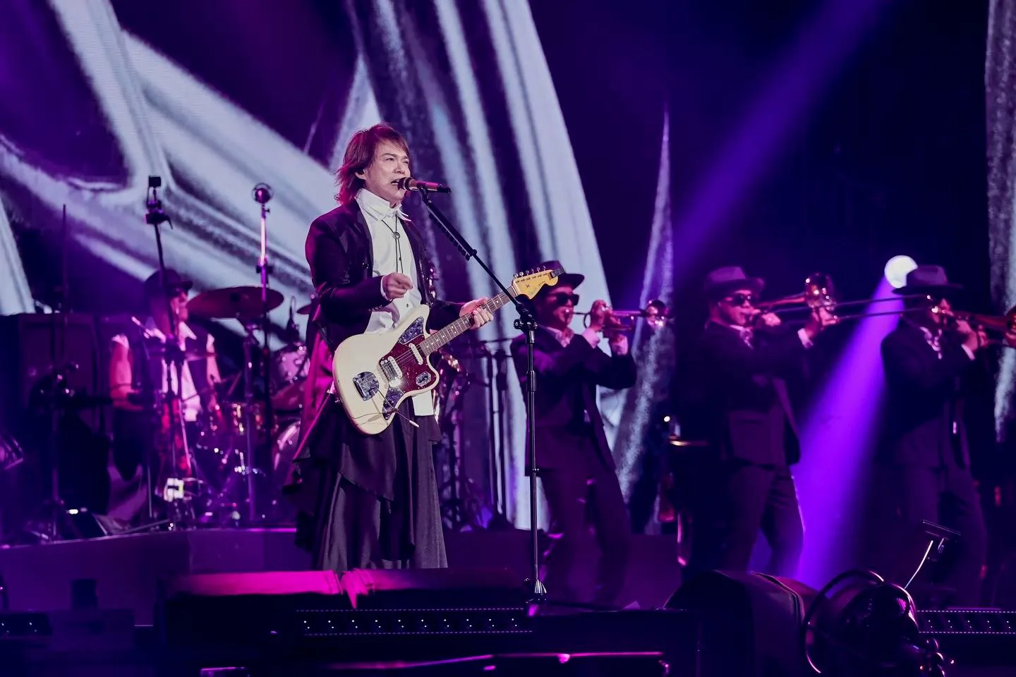 本週末，搖滾天王伍佰帶著《Rock Star 2》重返巨蛋舞台，打造搖滾盛宴。翻攝自伍佰 Wu Bai<br />臉書