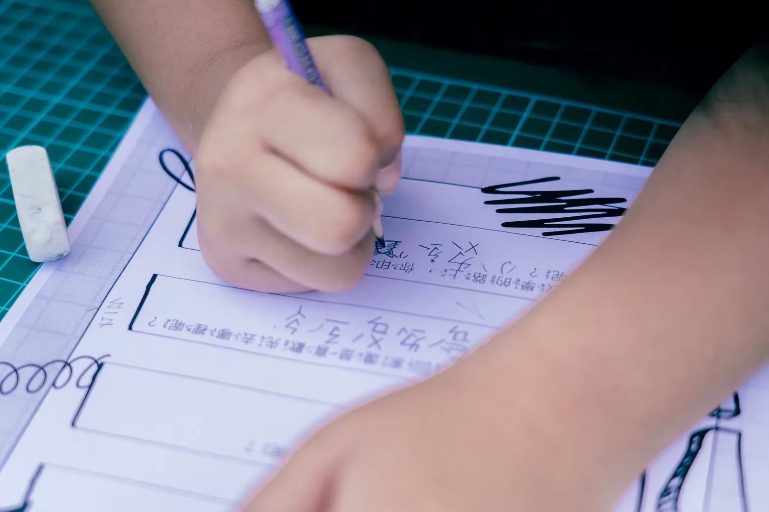 新威分校的學生寫下自己的校園記憶。蟬聲慢行文化工作坊提供