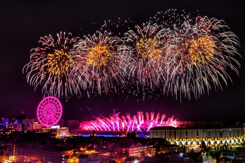 義大跨年煙火秀第2波亮點　將種出超巨大煙火樹