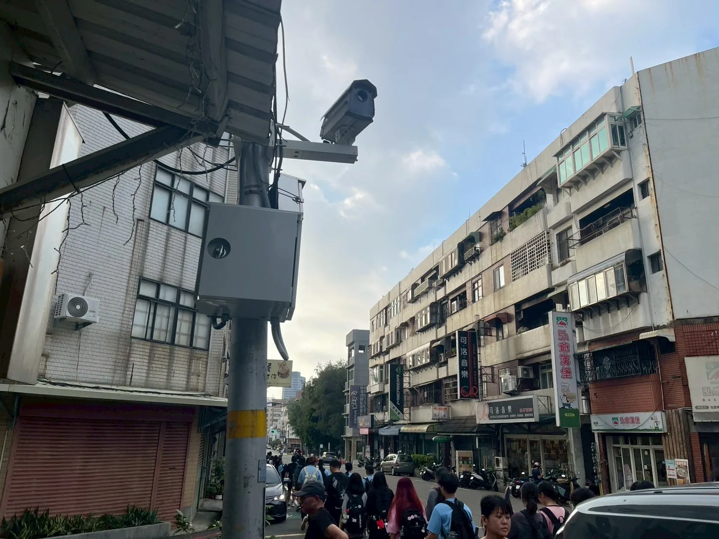 文教區固定式車牌辨識設備照片。竹市府提供