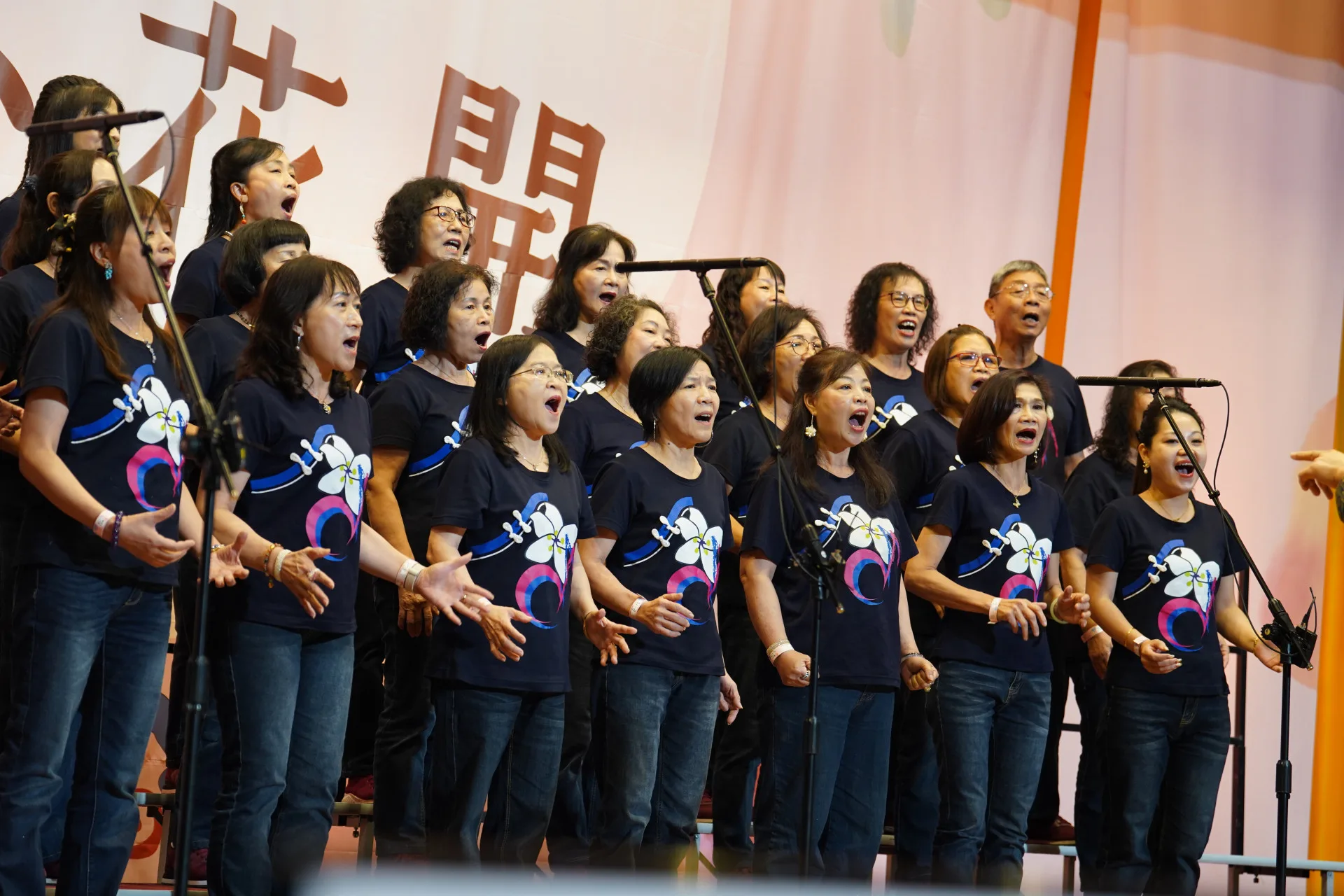 客家歌謠中區場跨世代共響傳承，優等獎優樂合唱團。客委會提供