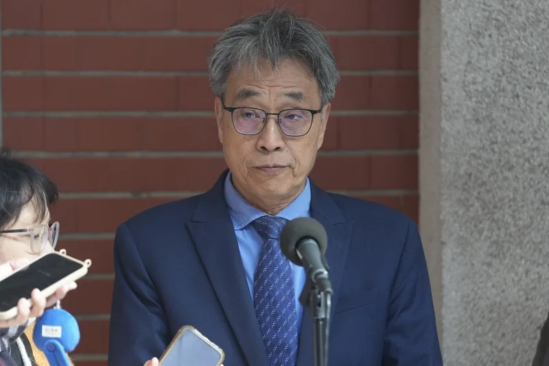 應變中心指揮官、農業部長陳駿季1日表示，2027年起擬全面禁止廚餘養豬，但仍待政院定案。中央社