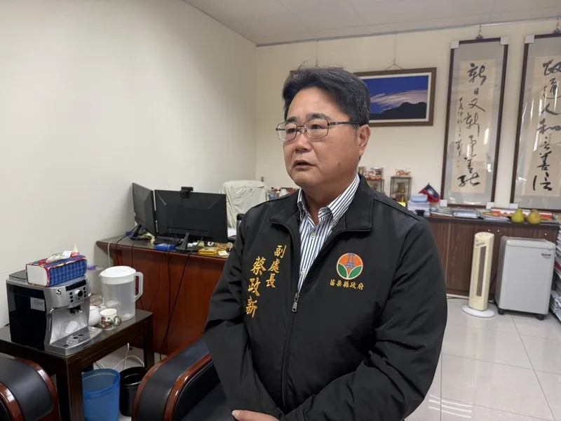 農業處副處長蔡政新表示，若發現野生動物受困，可立即撥打1999通報。他也呼籲，民眾不要任意於野外餵食動物，「善意可能反成危險」。中央社