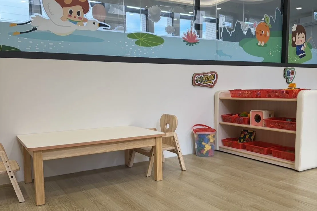 新竹縣政府全新成立的「竹東鎮頭重托嬰中心」即將招生,預計12月8日,在頭重社區活動中心舉辦招生說明會。