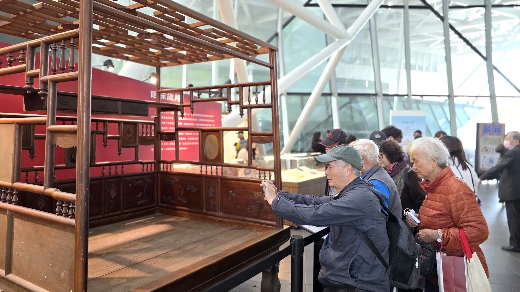 「客家个藏寶」捐贈文物特展。客發中心提供