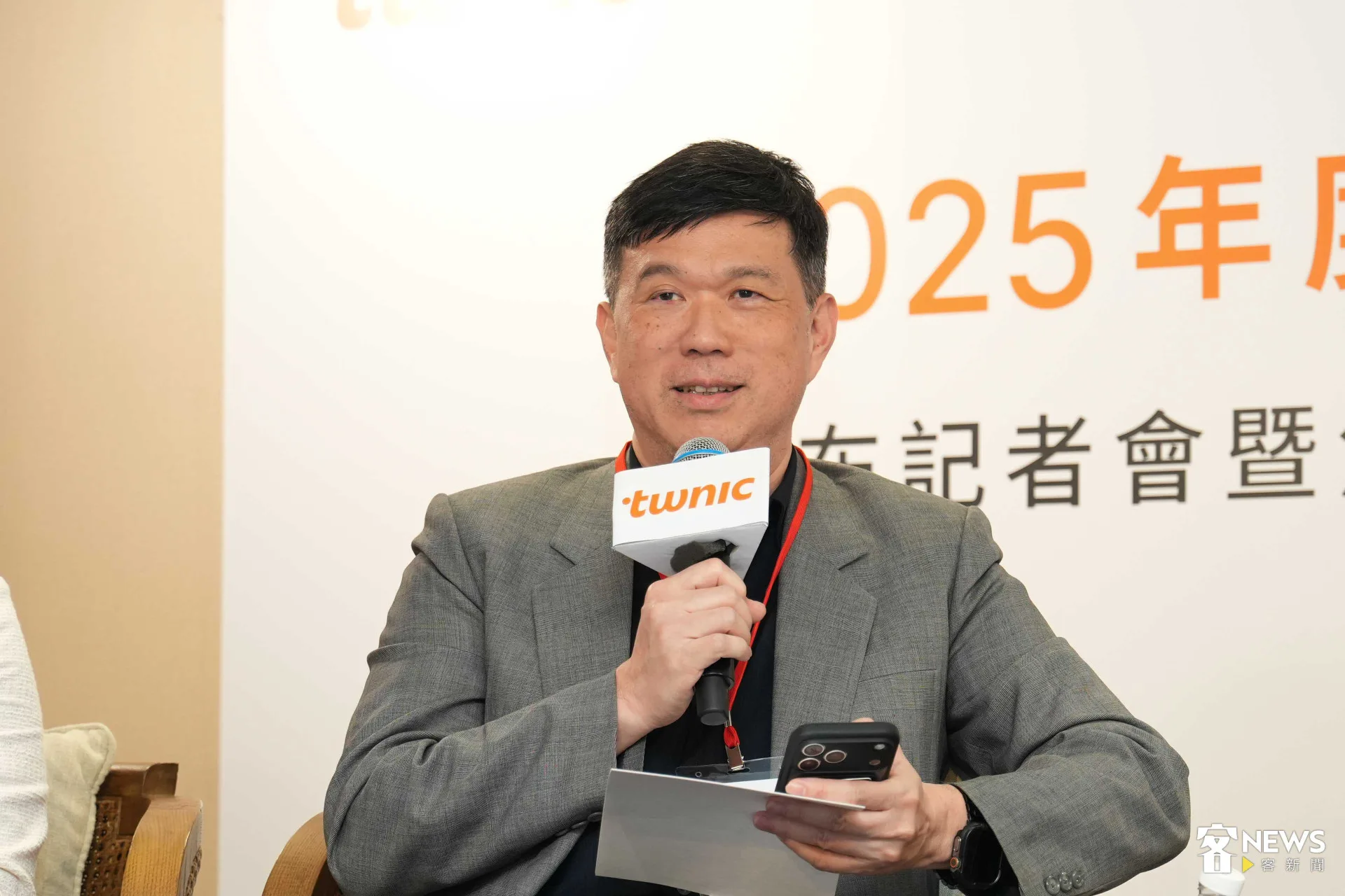 教育部數位共融及培力推廣與應用計畫主持人、院長須文蔚。蔡依璇攝