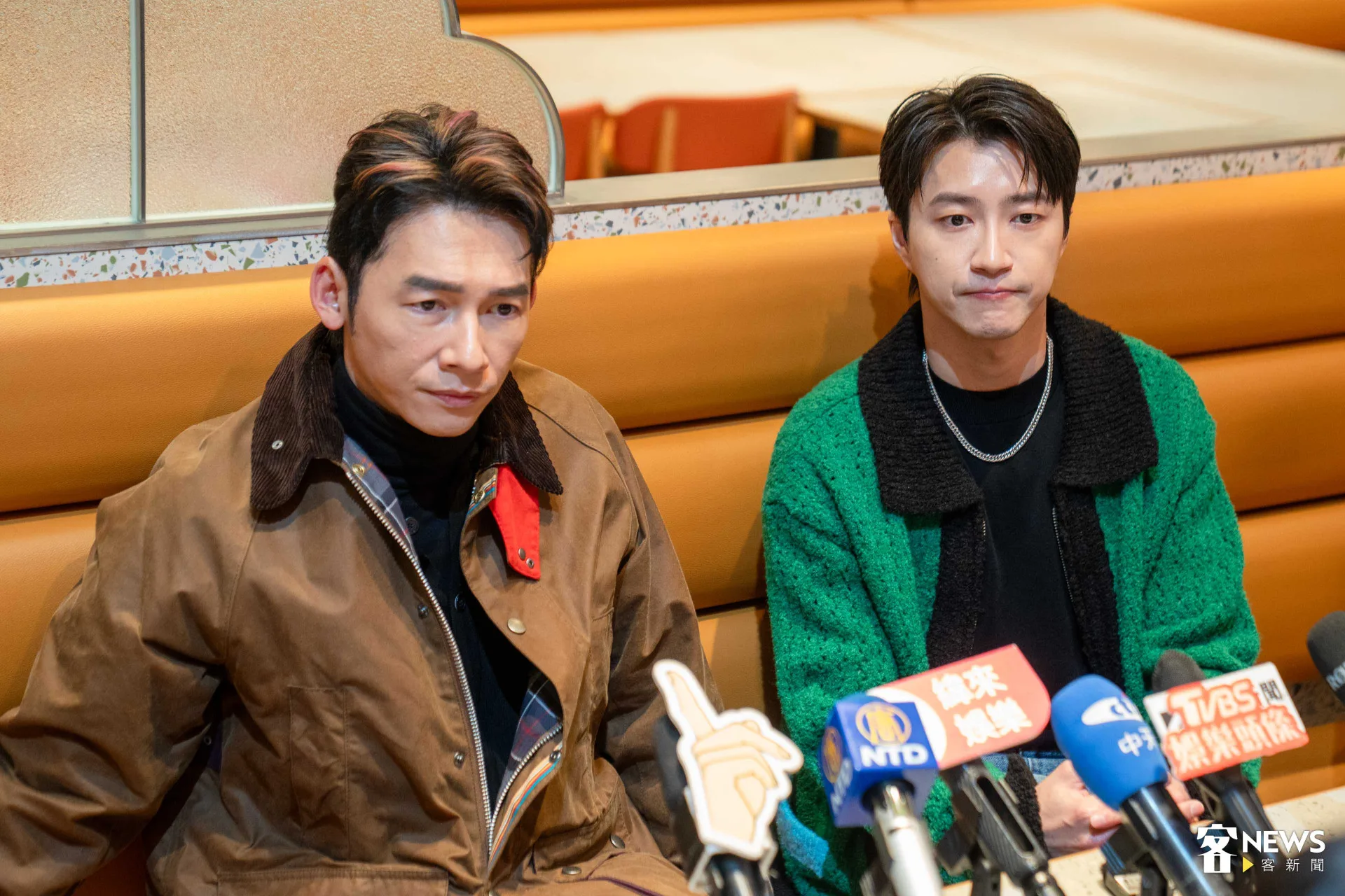 元老班底江宏傑和温昇豪今（17）天出席媒體聯訪活動。范修語攝