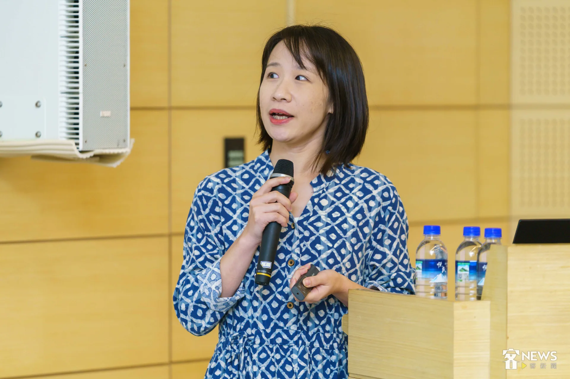 美濃「有間書店」創辦人朱毓萍以自身在美濃的經歷,分享女性在客庄之中的角色。李台源攝