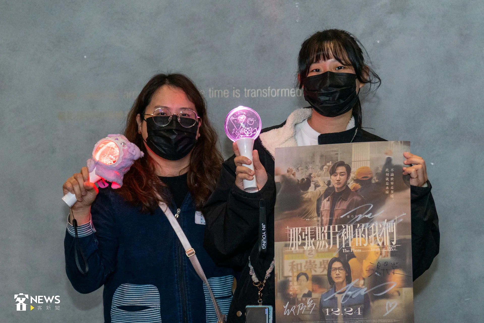 江泳儀（右）回憶，從金馬影展到現在，他已多次觀賞電影，每次都被不同橋段感動落淚。洪藝晅攝