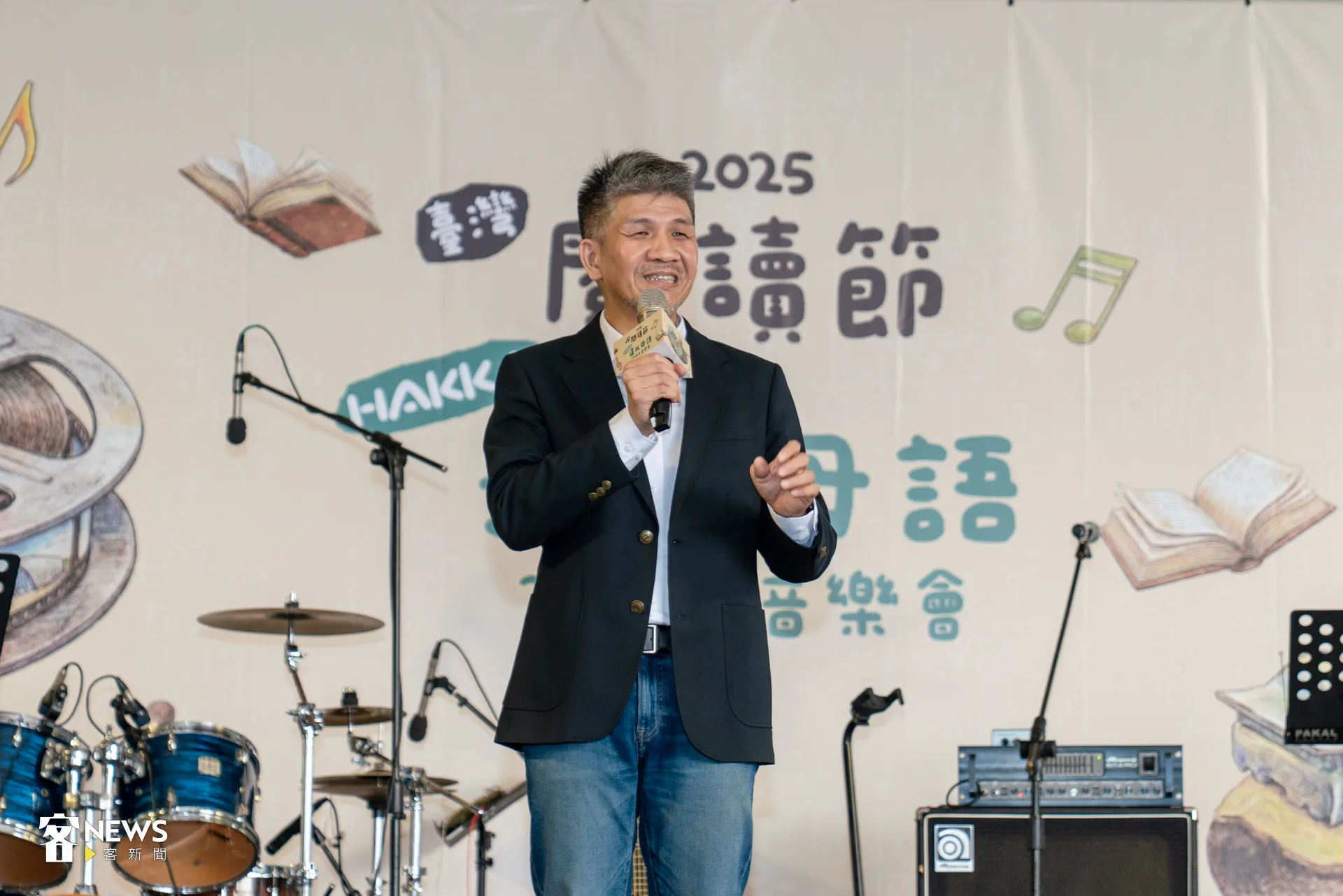 客傳會總經理、講客廣播電臺臺長莊勝鴻表示，透過與高雄總圖合作舉辦音樂會，希望讓高雄市40萬客家鄉親感受母語的存在與被肯定的價值。洪藝晅攝
