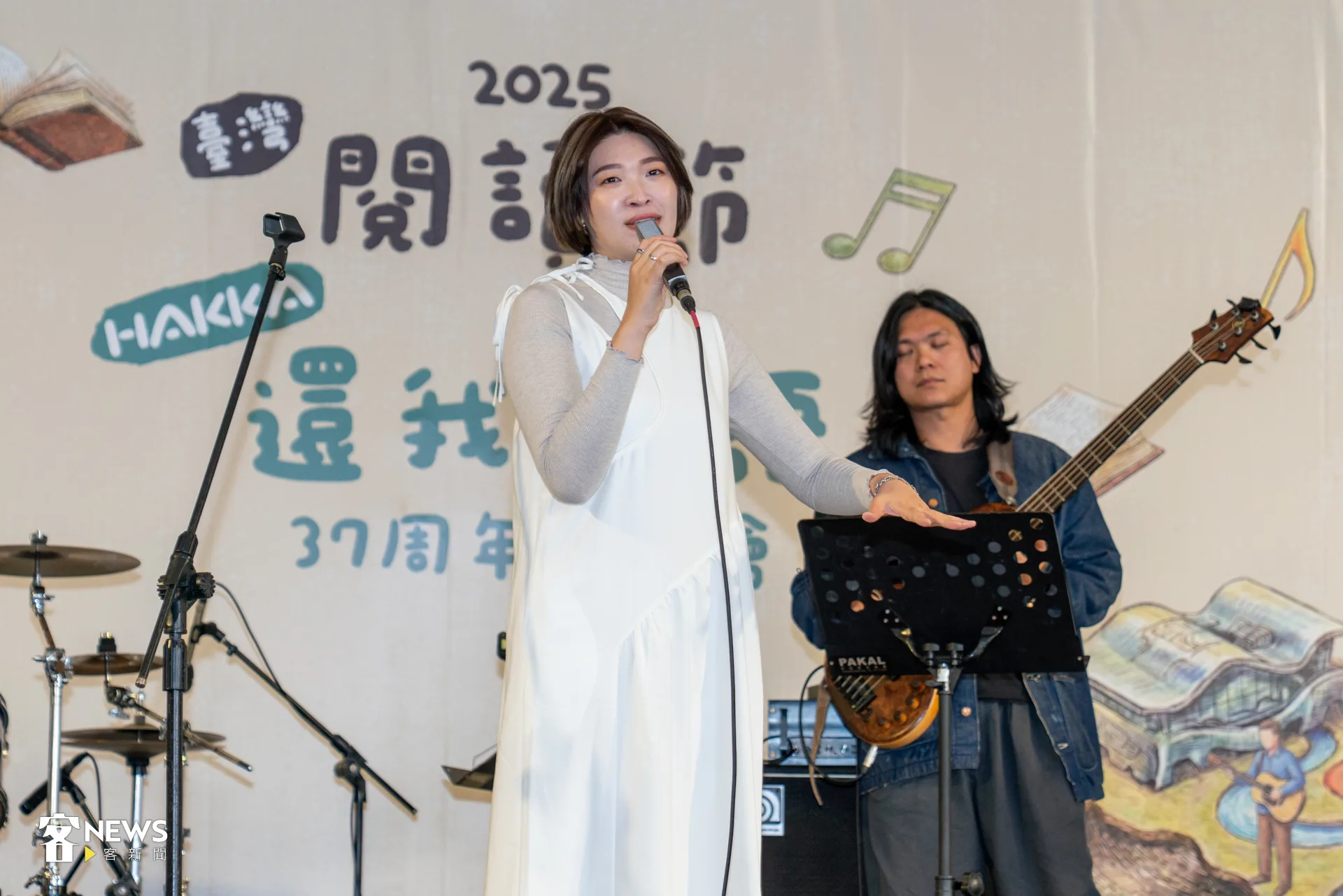 出生於高雄六龜的創作歌手邱淑蟬，洪藝晅攝