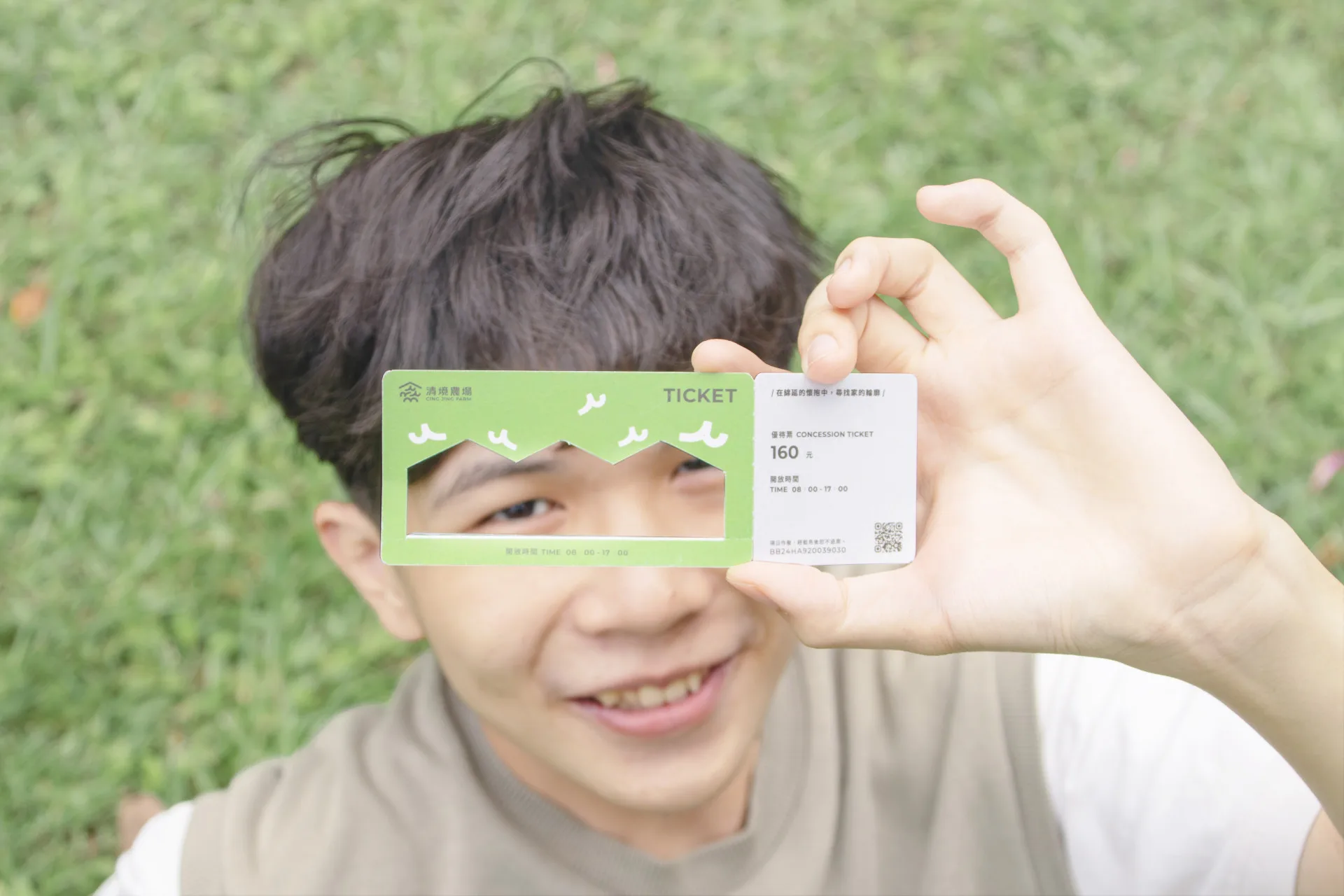 目前就讀大四的台科大設計系丁逸在副教授李根在的指導下，以宏觀的視角串聯清境農場的人文與特色。台科大提供