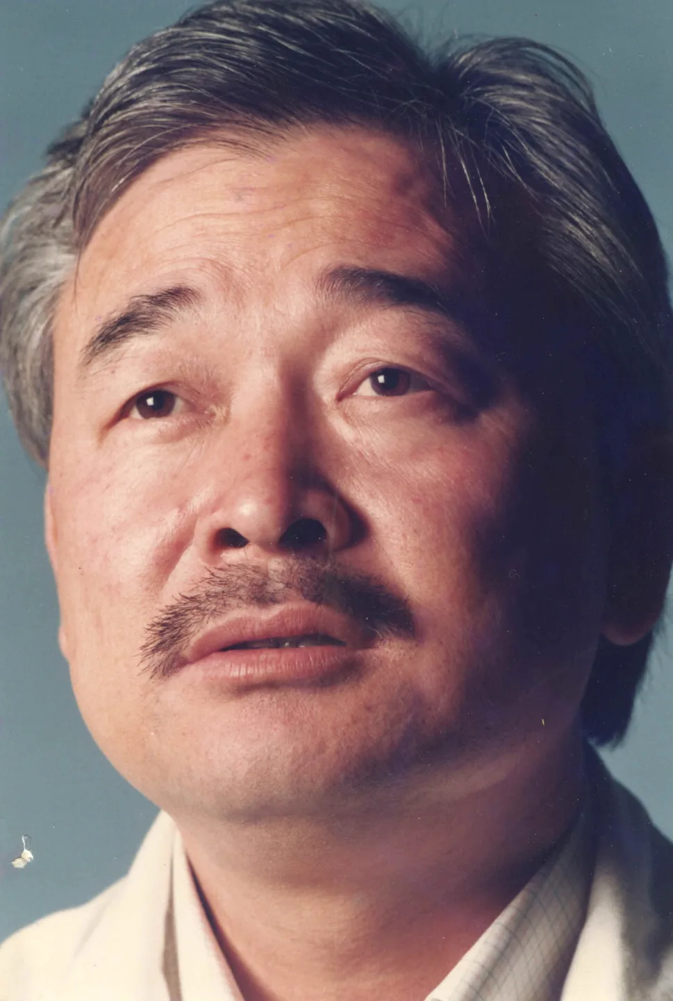 涂敏恆所創作的約1500首客家歌曲中，最深入民心者，當屬1989年由漢興唱片推出的〈客家本色〉。張致遠提供