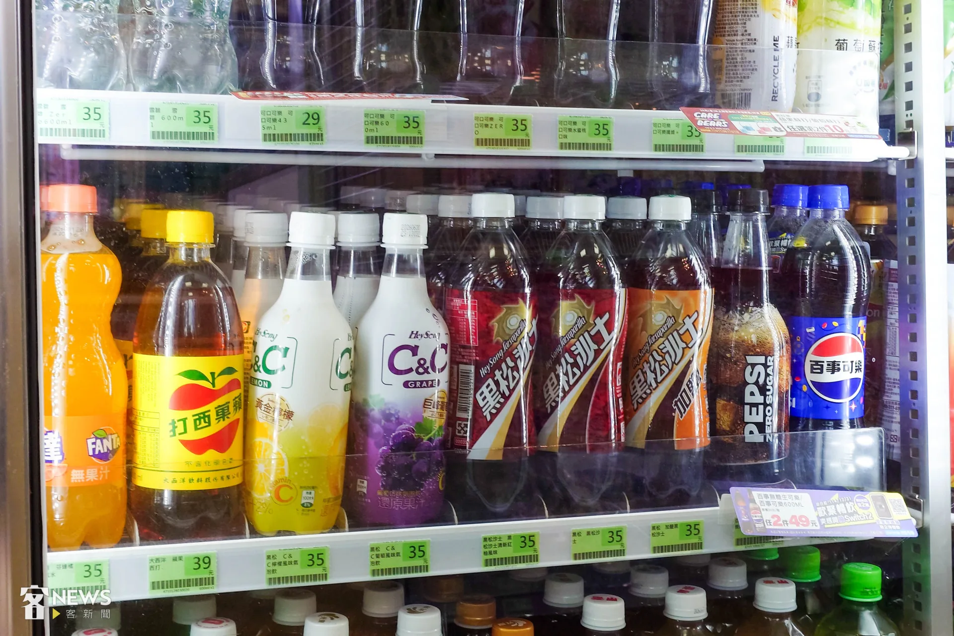 含糖飲料、汽水、碳酸飲料、便利商店、飲料。李台源攝(資料照)