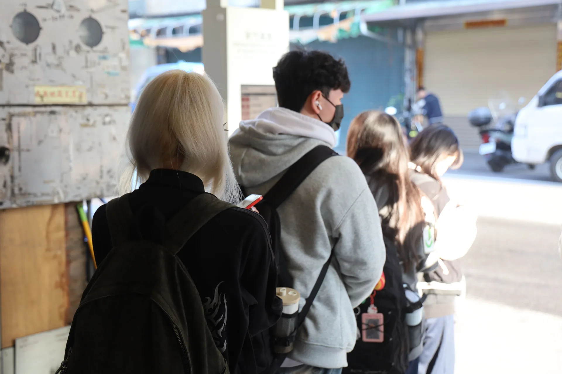 竹縣快捷８號公車1月12日起改道行駛，避開壅塞路段，確保學生準時到校。