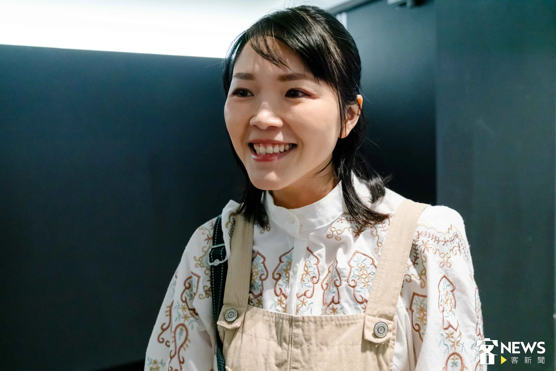 火焰蟲主唱利眉瑩觀影後表示，我們都要用我們自己的眼睛去理解，留下那個場景，看完真的很感動。朱愷元攝