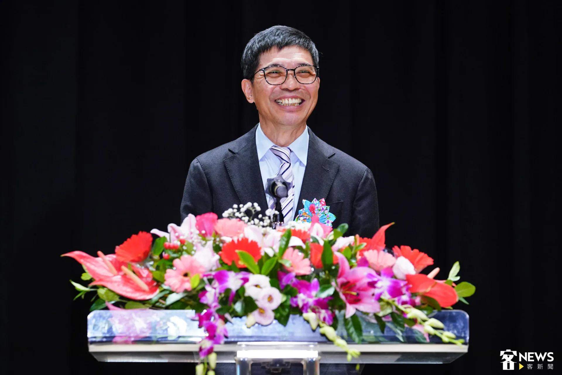 何金樑感性分享他在客發中心10年，在與各單位合作過程中，感受到各界對客家文化的支持。朱愷元攝