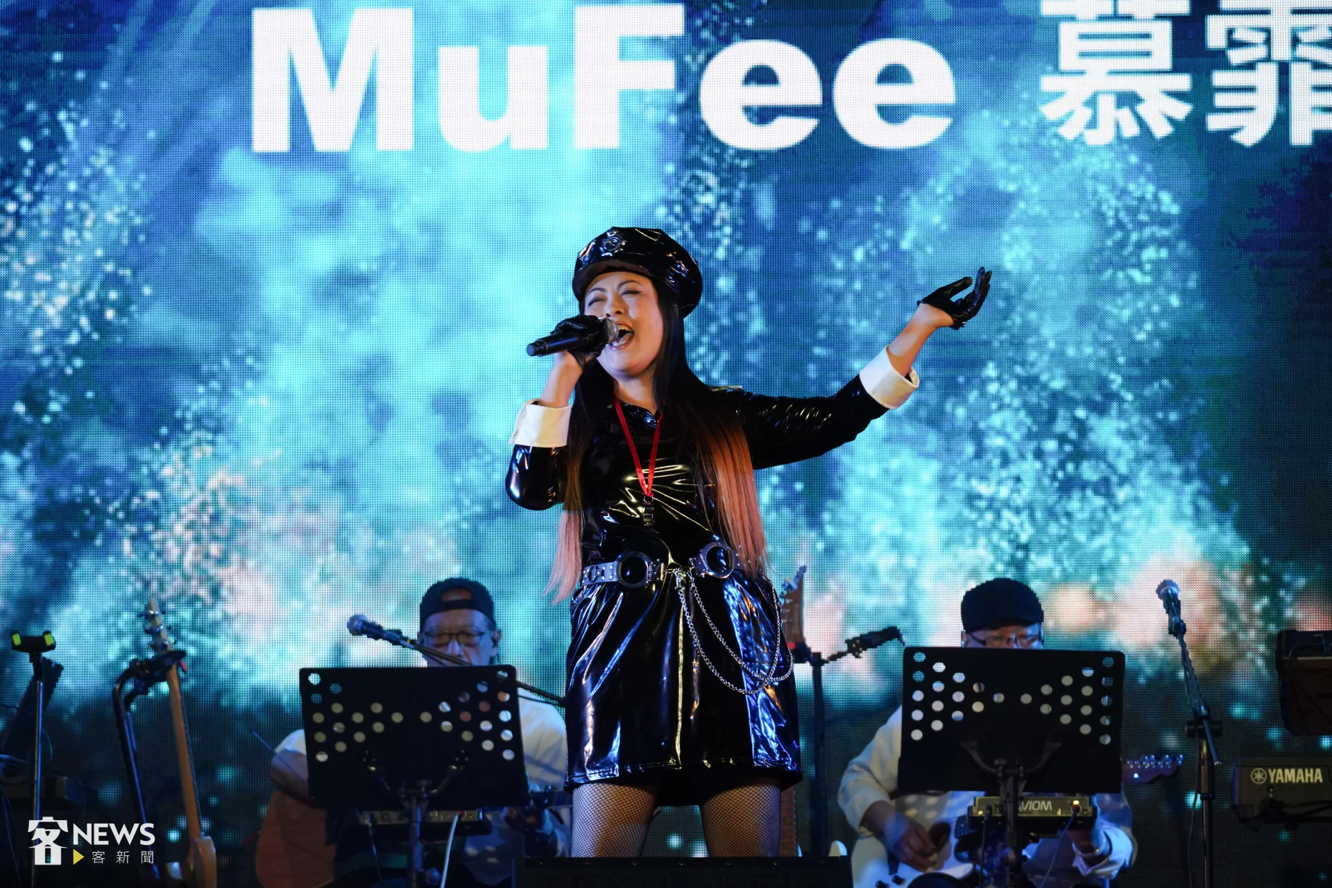 來自馬來西亞的慕霏，因為家人受到詐騙而啟發歌曲創作。李台源攝