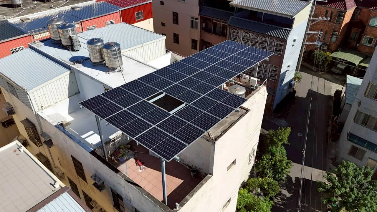 新豐屋頂光電。新竹縣政府提供