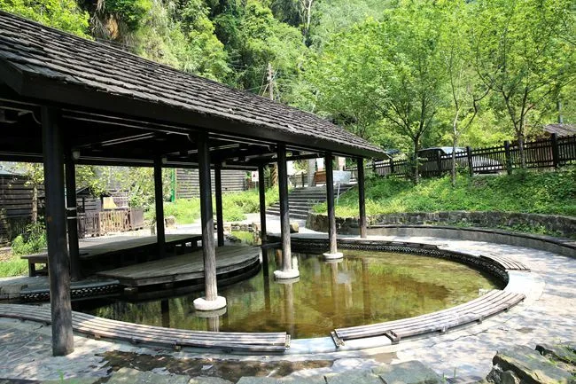 台灣好行觀霧線沿線景點─將軍池。新竹縣政府提供