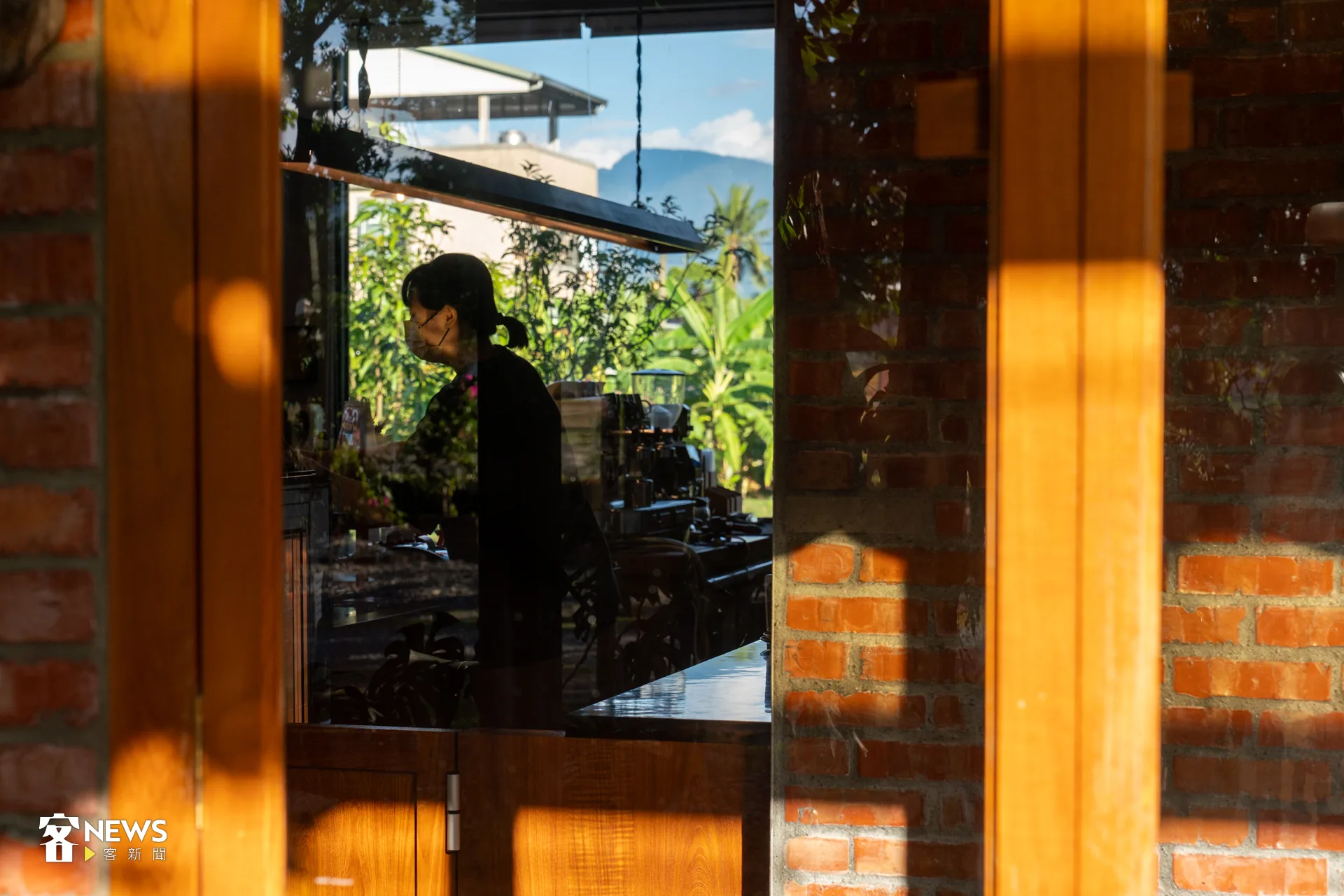 店裡的氛圍也帶著老闆林明靜從容沉靜的特質。洪藝晅攝