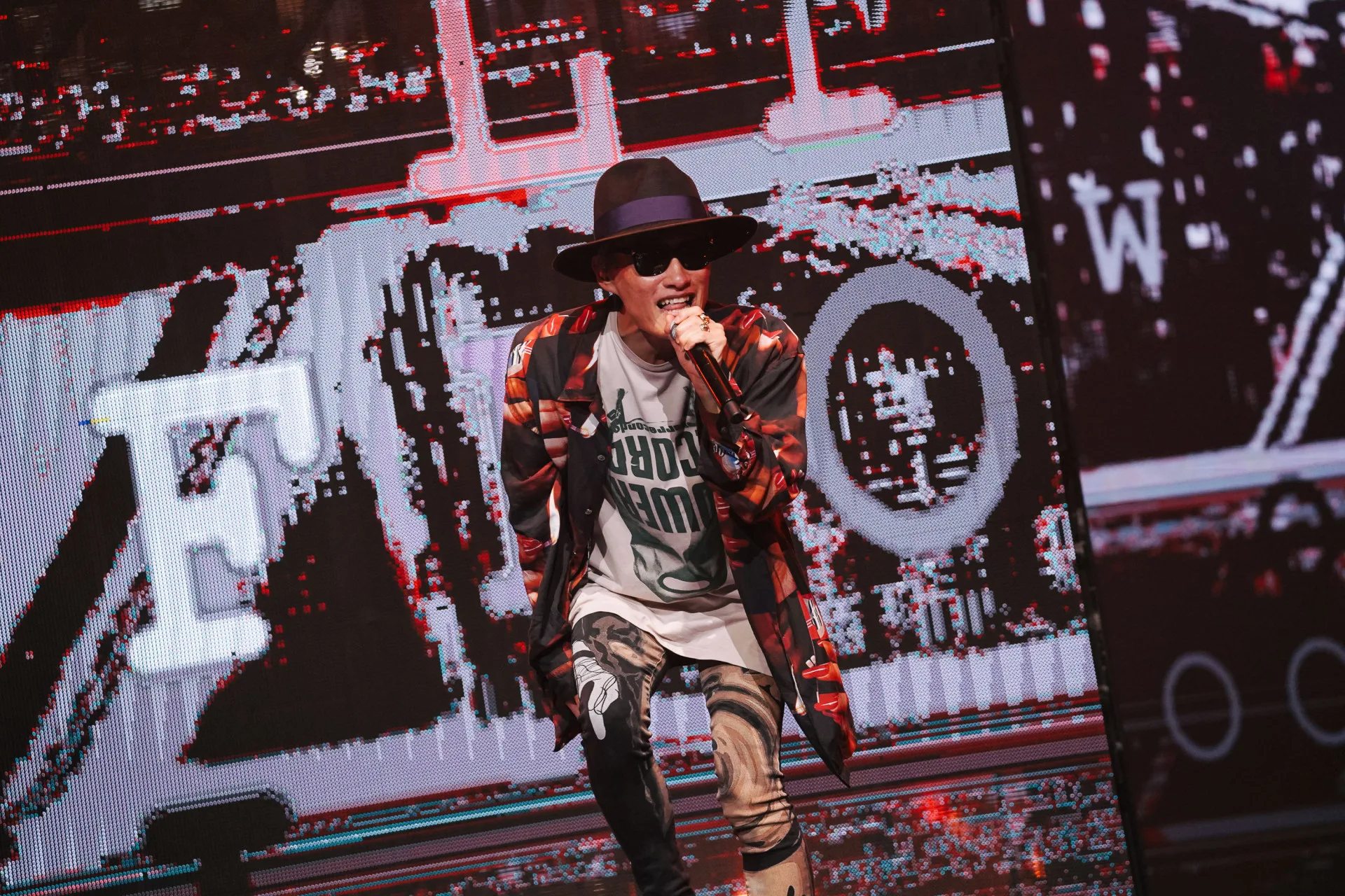 日本傳奇搖滾樂團FLOW演唱《火影忍者》主題曲。文總提供