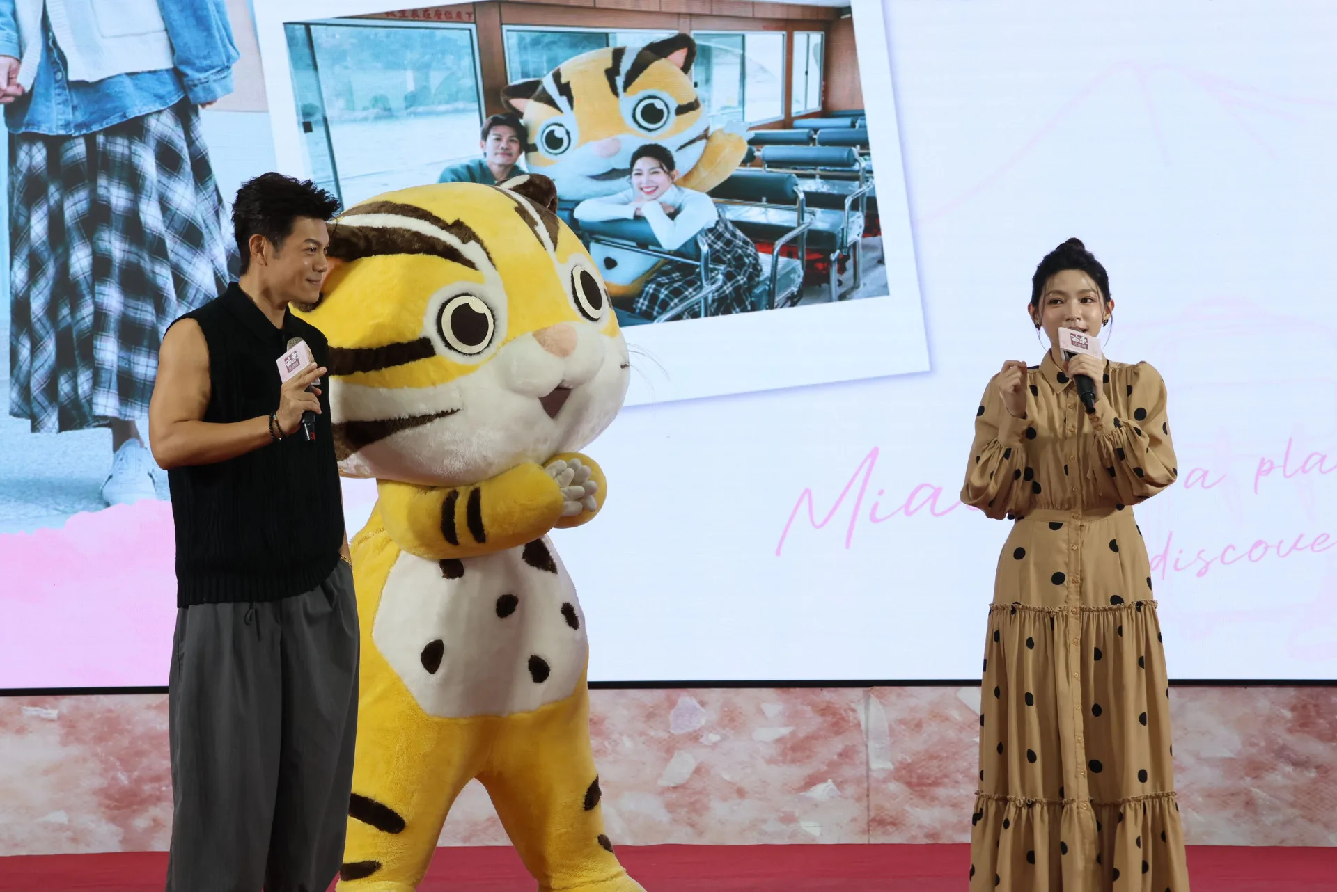 最甜夫妻檔陳志強及曾智希分享拍攝心得。縣府提供