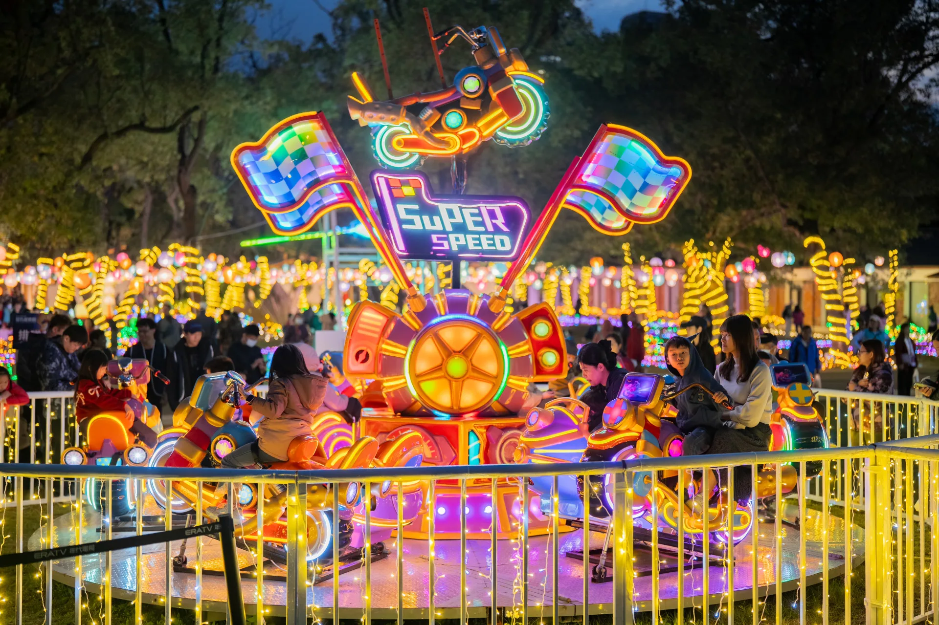 2026桃園燈會每晚燈會,安排有豐富展演活動。