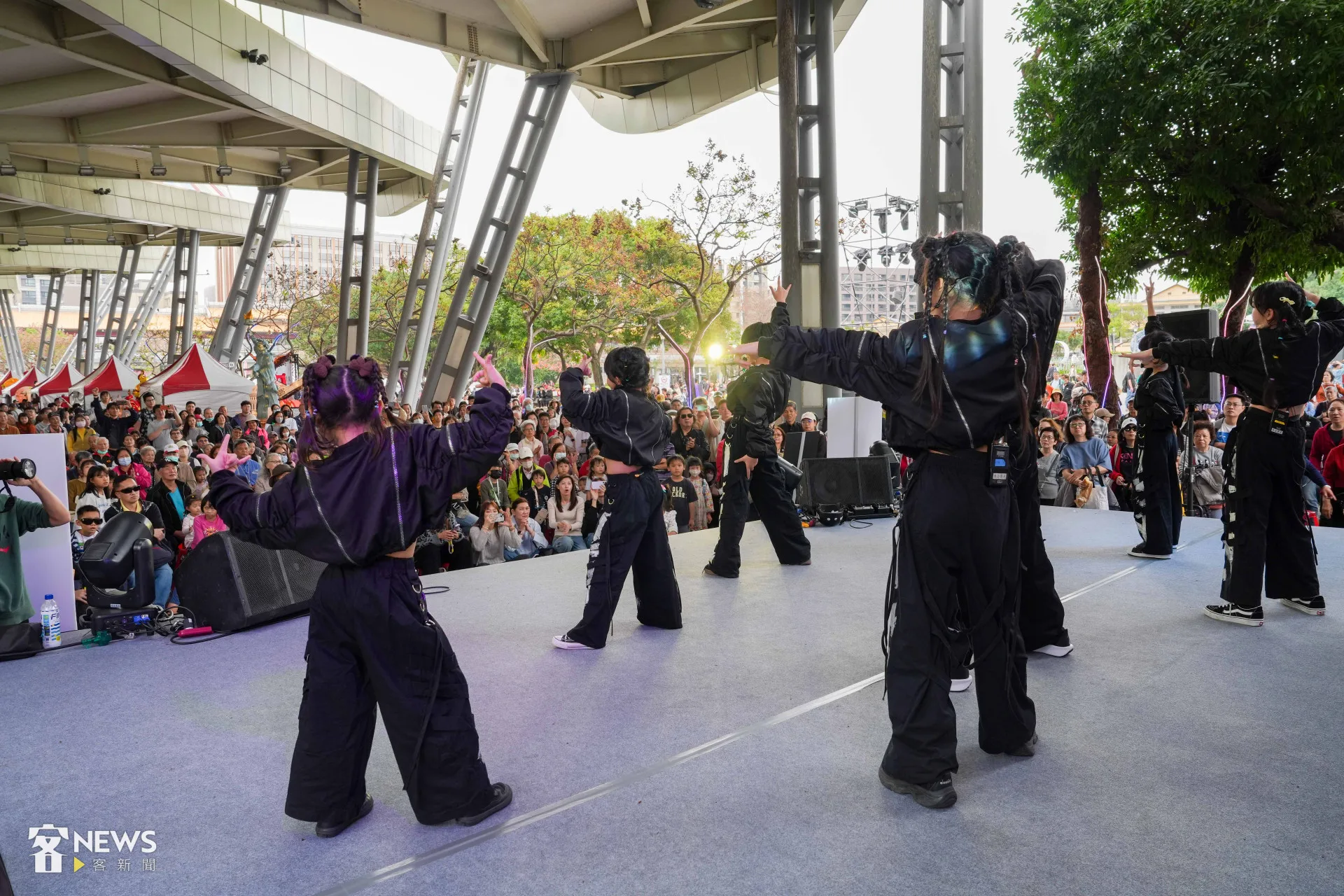 搖滾童謠成員年僅國小，但唱跳實力不輸當今偶像團體。李台源攝