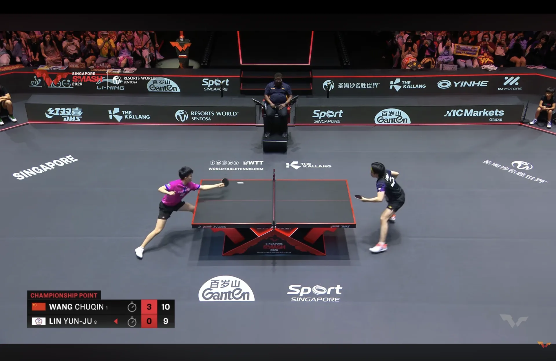 台灣男子桌球好手「國民金孫」林昀儒,昨(1)天在WTT新加坡大滿貫賽單打決賽,挑戰中國球王王楚欽。翻攝自World Table Tennis YT