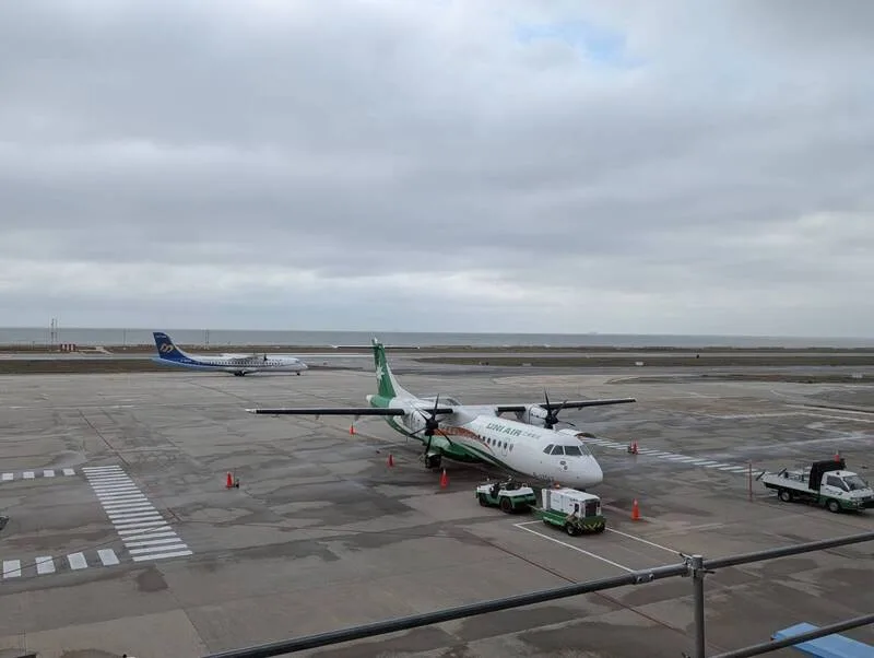 金門縣2日起濃霧影響往返台灣、金門航機起降，濃霧3日散去，航班已恢復正常起降。中央社