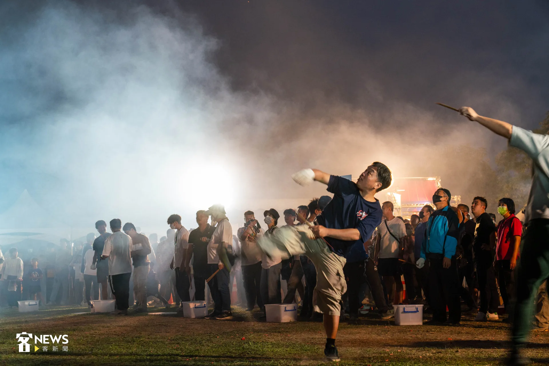 六堆尖炮城，今年還增加了15公尺的極限尖炮城，讓強者挑戰。范修語攝