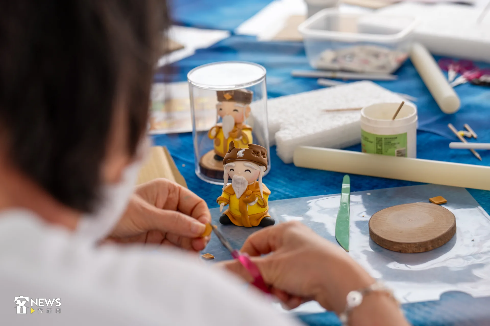 除了刺激的丟炮，還有捏捏伯公活動。洪藝晅攝