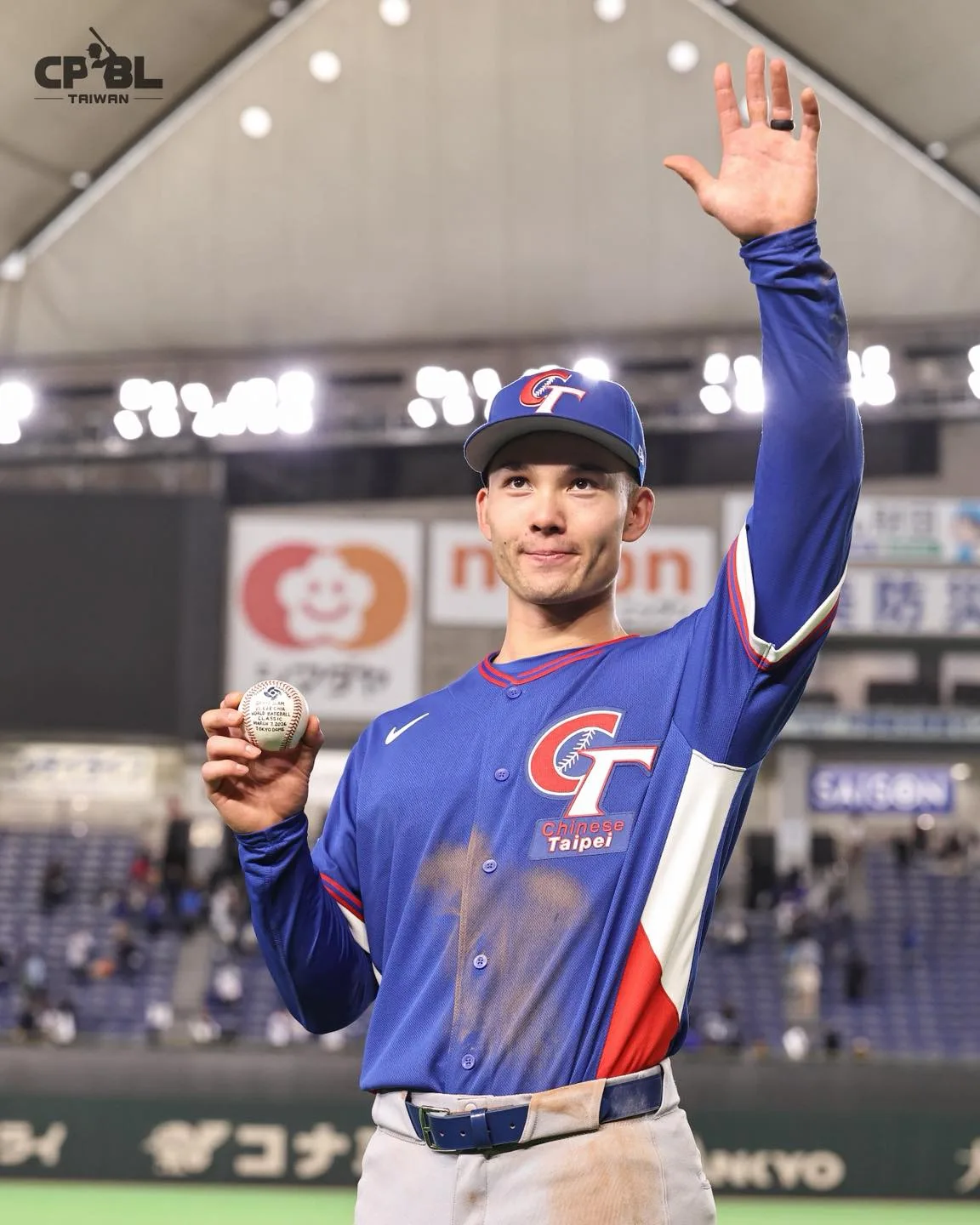 費仔被問到未來是否願意再代表台灣出賽?費爾柴德秒答,「如果台灣徵召我,我相當樂意」。翻攝自CPBL 中華職棒臉書粉絲專頁