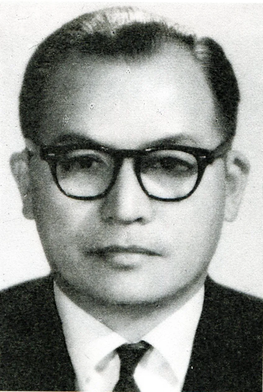 曾任多屆苗栗縣議員的周廷鑫醫師，是謝春梅的師兄，兩人都跟周朝棟醫師學醫。何來美攝